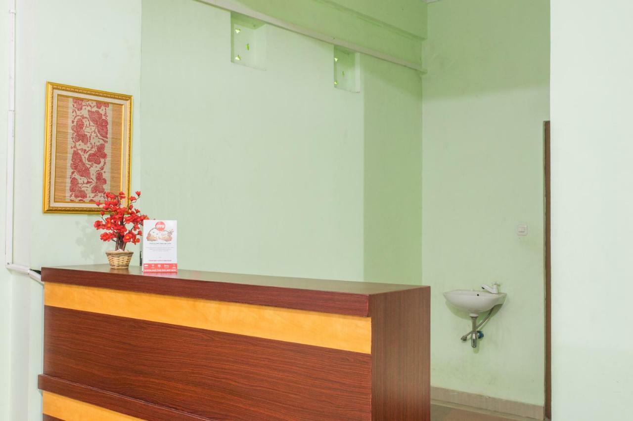 Oyo 1419 Rhona Guest House Syariah Yogyakarta Exterior photo