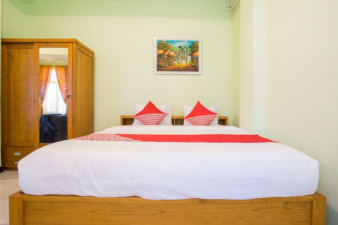 Oyo 1419 Rhona Guest House Syariah Yogyakarta Exterior photo