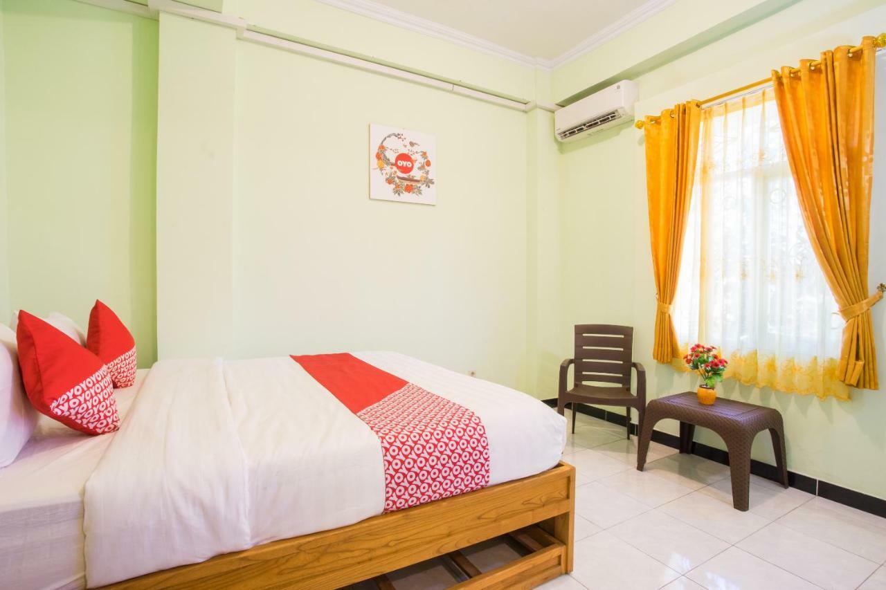 Oyo 1419 Rhona Guest House Syariah Yogyakarta Exterior photo